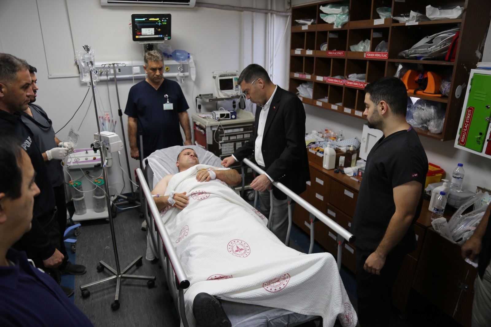 Şanlıurfa Emniyet Müdürü Atilla Aksoy'dan Hastane Ziyareti