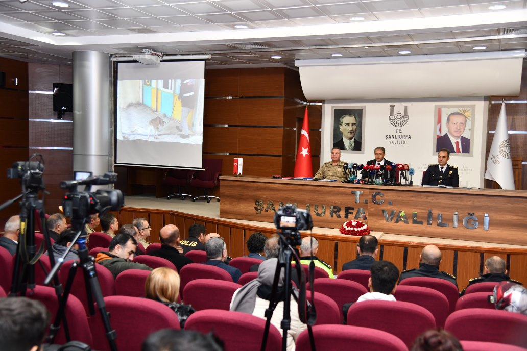 Urfa Valisinden Güvenlik Toplantısı