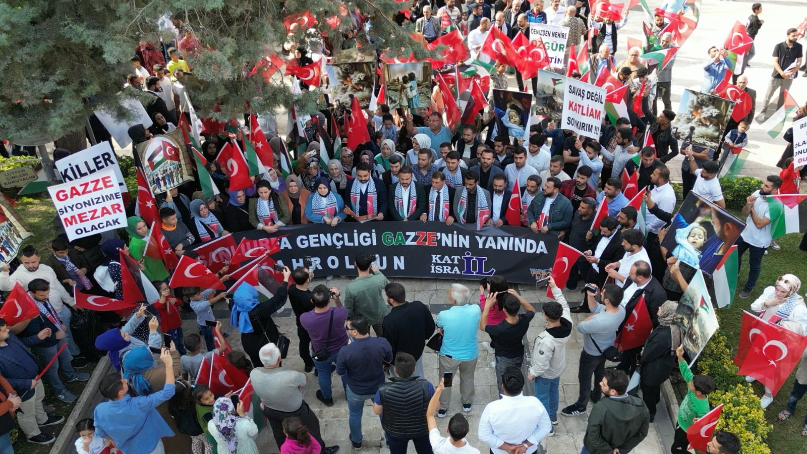 AK Parti Şanlıurfa'da İsrail Zulmüne Dur Dedi