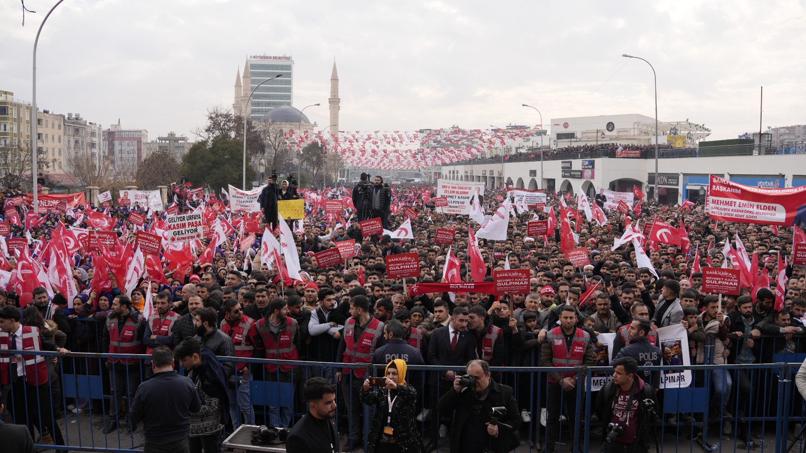 Yeniden Refah Partisi Adaylarından Dev Miting