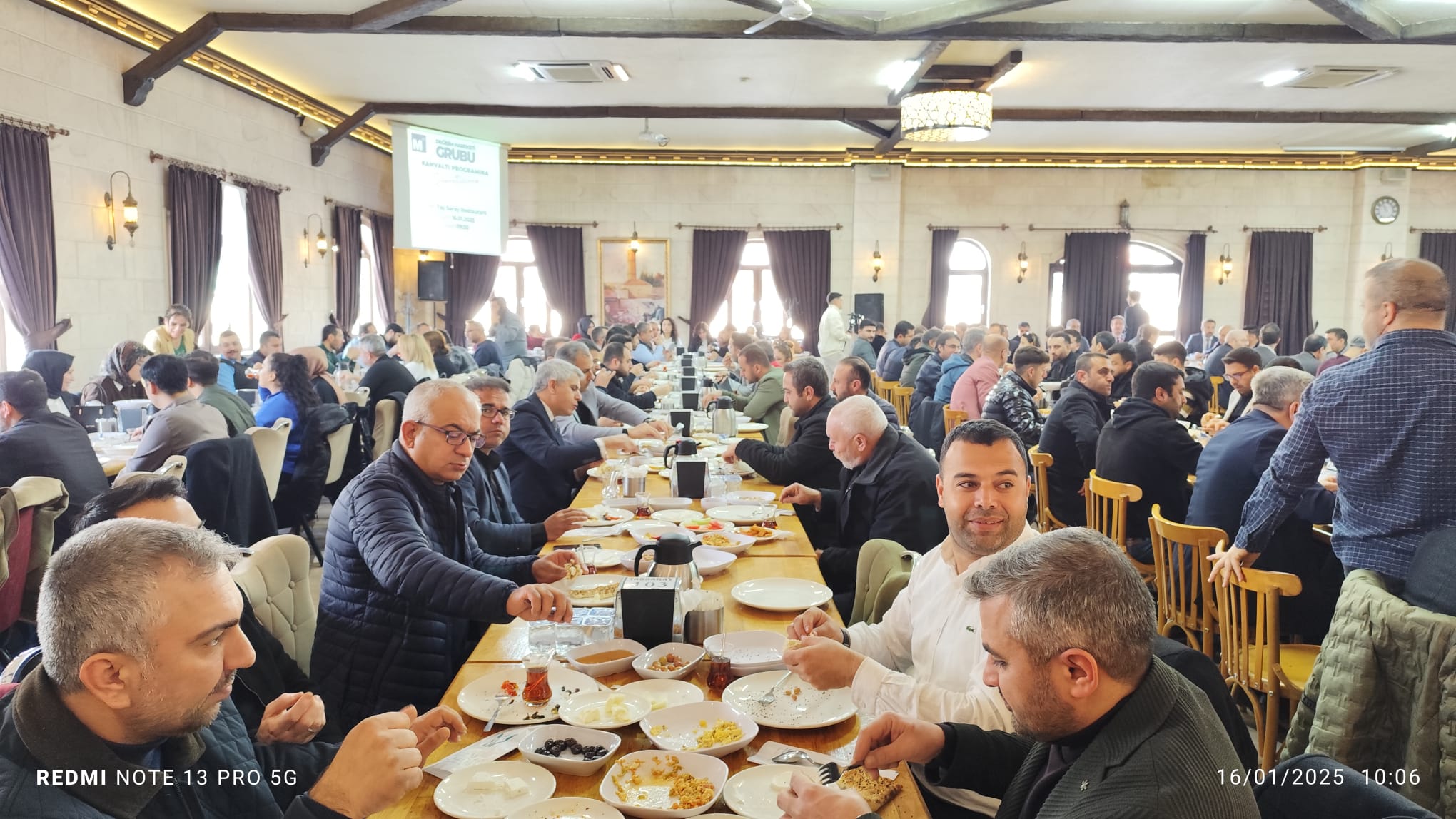 Şanlıurfa'da Değişim Hareketi Grubu Kahvaltılı Toplantı Düzenledi