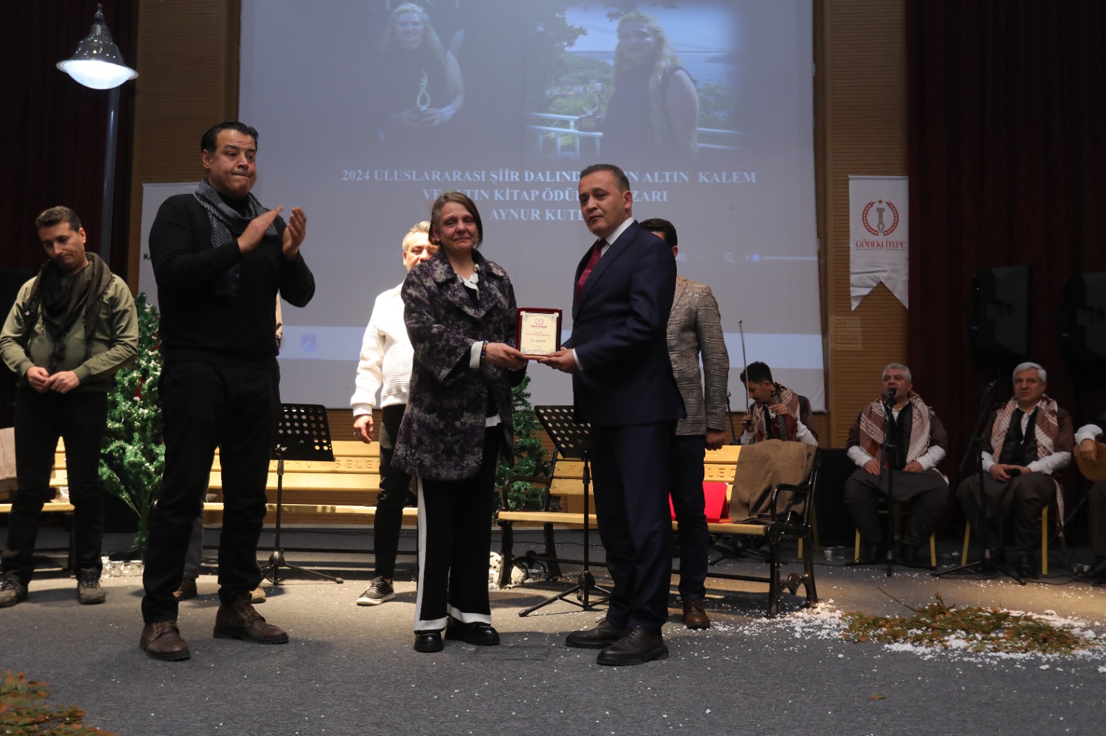 Urfa'da Şiir Gecesine Yoğun İlgi