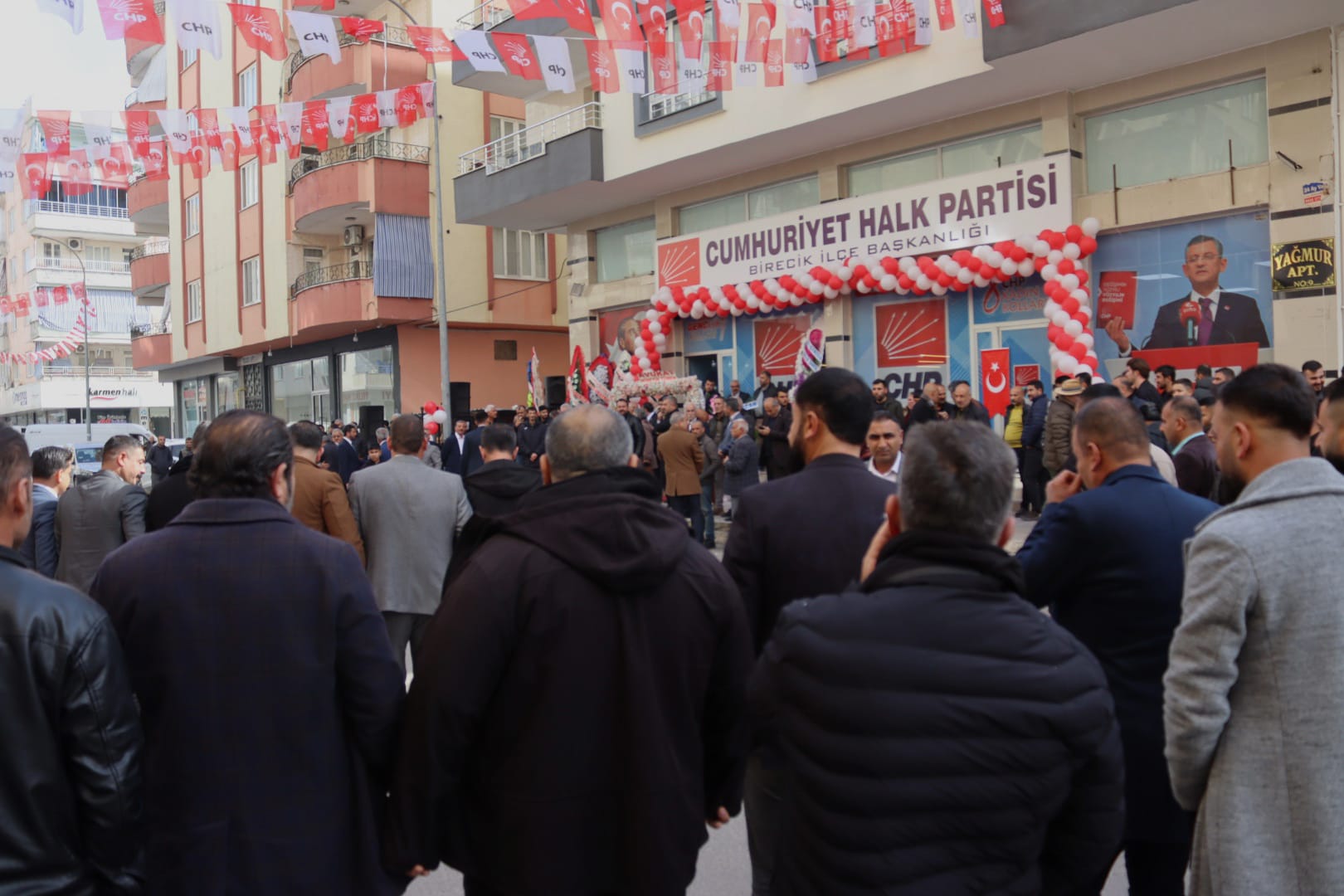 CHP Şanlıurfa'da Yeni İlçe Başkanlığı Açtı