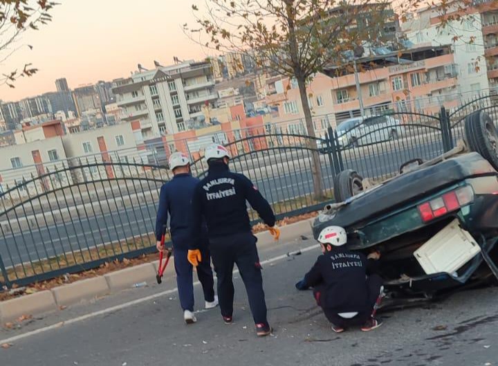 Şanlıurfa'da Tek Taraflı Kaza: 2 Yaralı