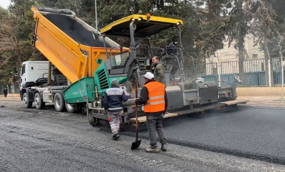 Urfa'da Asfaltlar Yenileniyor