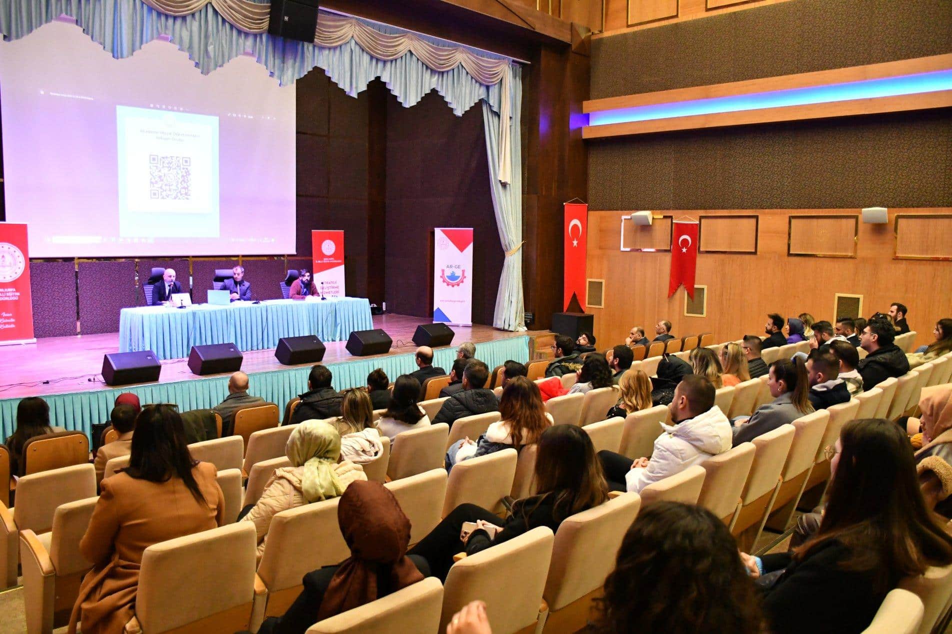 Şanlıurfa'da Erken Dönemde Yetenek Tespiti ve Önemi Düzenlenen Panelde Ele Alındı