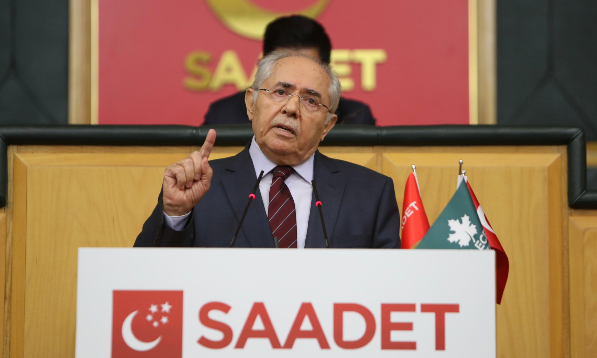 Saadet: Çözüm Anayasayı Değil Zihniyet Değiştirmekte