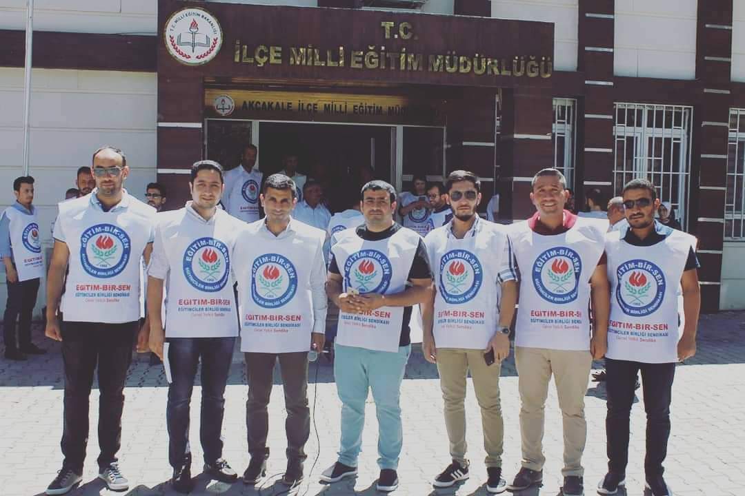 Şanlıurfa'da Eğitimciye Saldırı Protesto Ediliyor